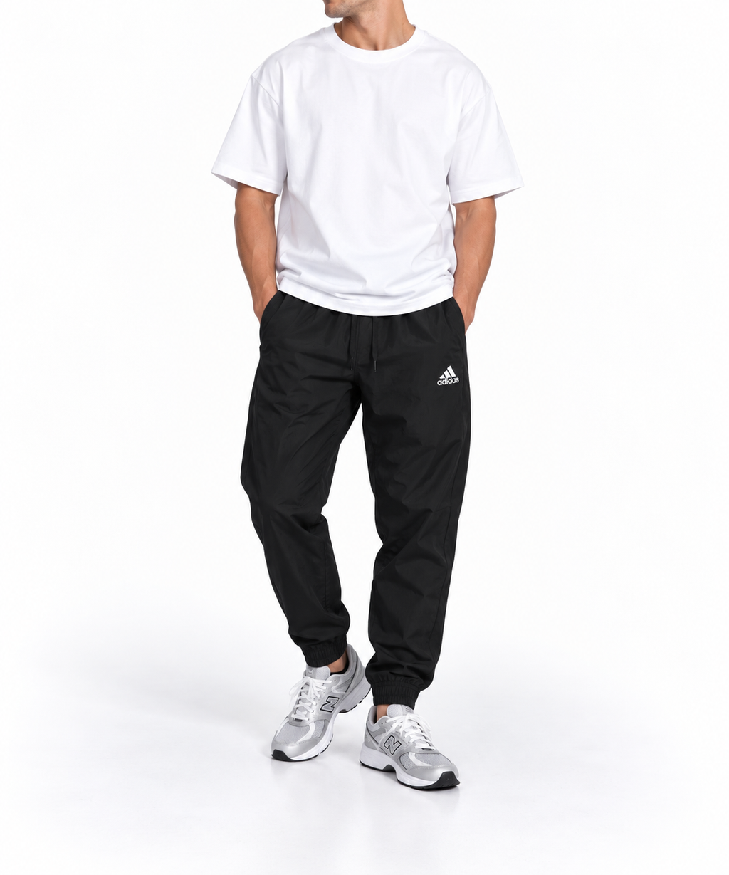 Pantaloni Adidas Originals nylon joggers / logo print / relaxed fit