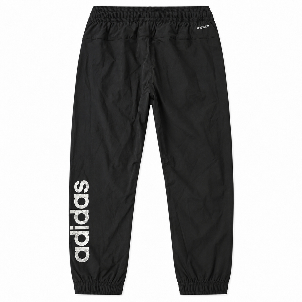 Pantaloni Adidas Originals nylon joggers / logo print / relaxed fit