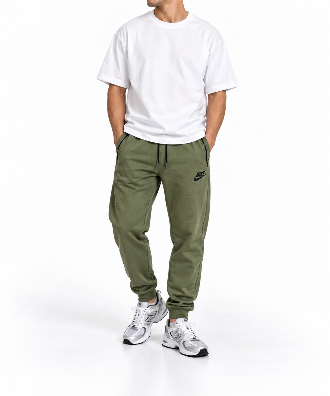 Pantaloni Nike Joggers / relaxed fit / logo print / bumbac